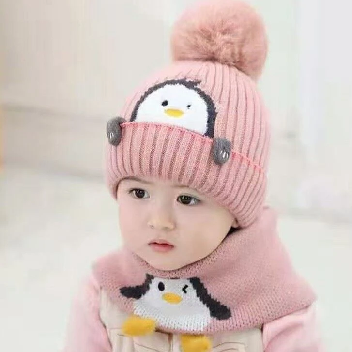 Hat Scarf Penguin Cute Design Pompon Knit Set